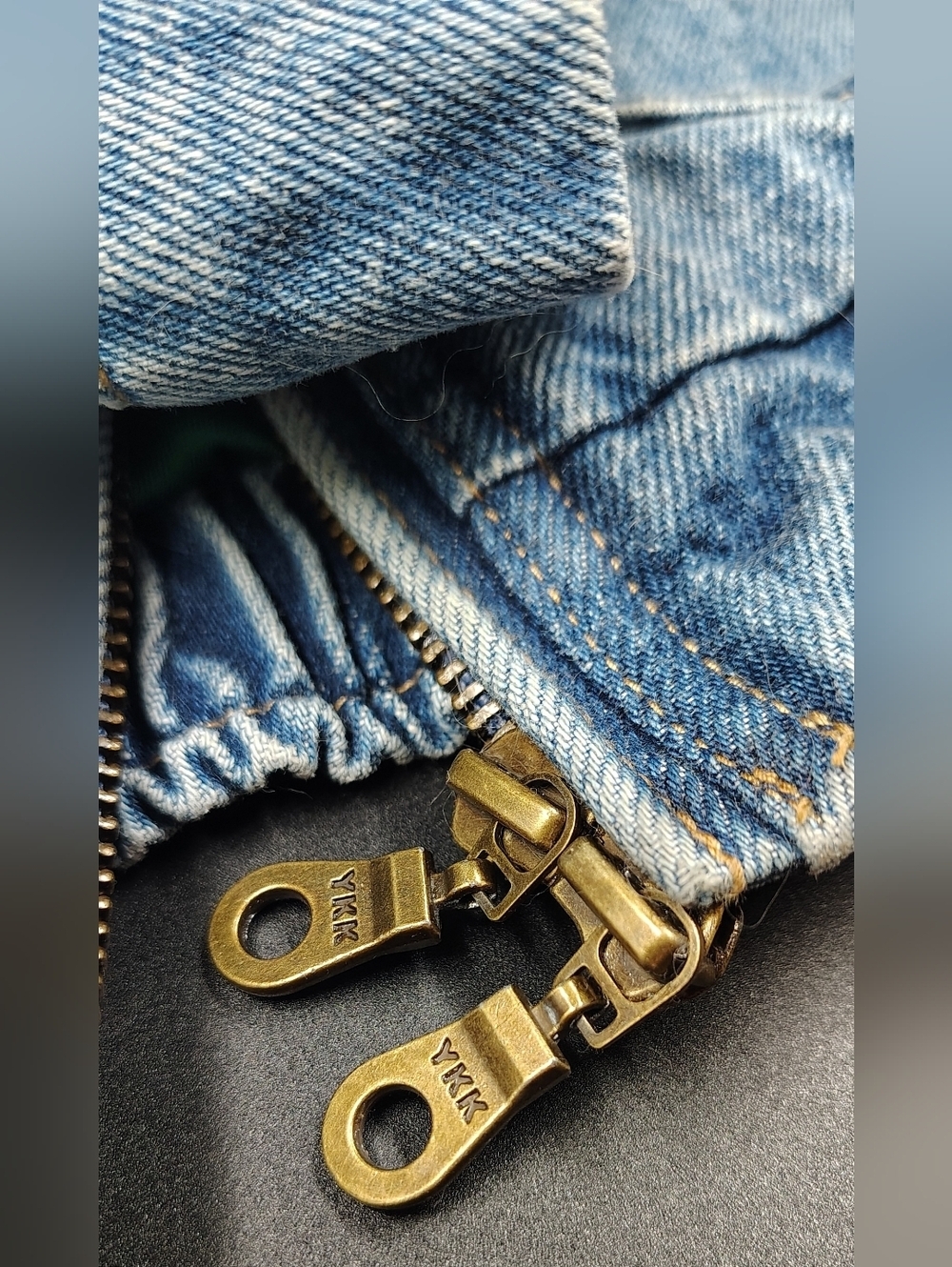 Blue Denim Jacket Sz Medium - Large - Picture 13 of 16